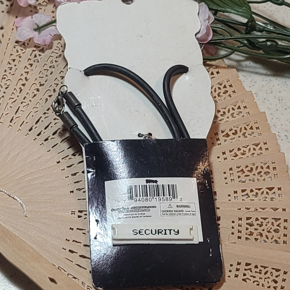 Mystic Black and Silver Pendant Necklace